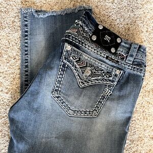 Miss Me Mid-Rise cropped capris size 34